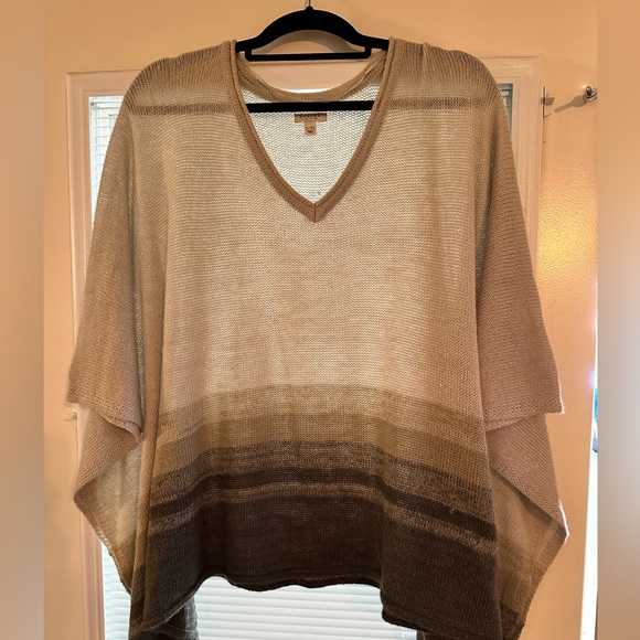 🍂🍂Poncho Style Vneck Sweater - Picture 2 of 7